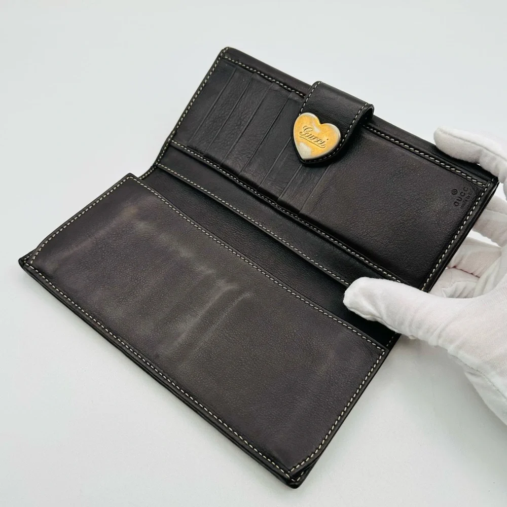 Gucci Long Heart Monogram Wallet - Picture 8 of 12